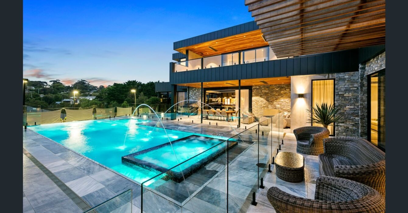 Swimming Pool Frozen Blue